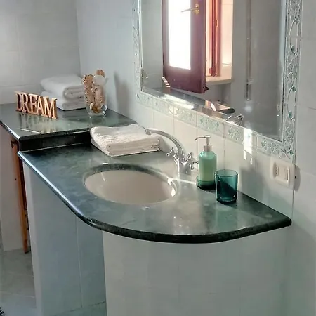 Olindo E Cristina Vico Equense